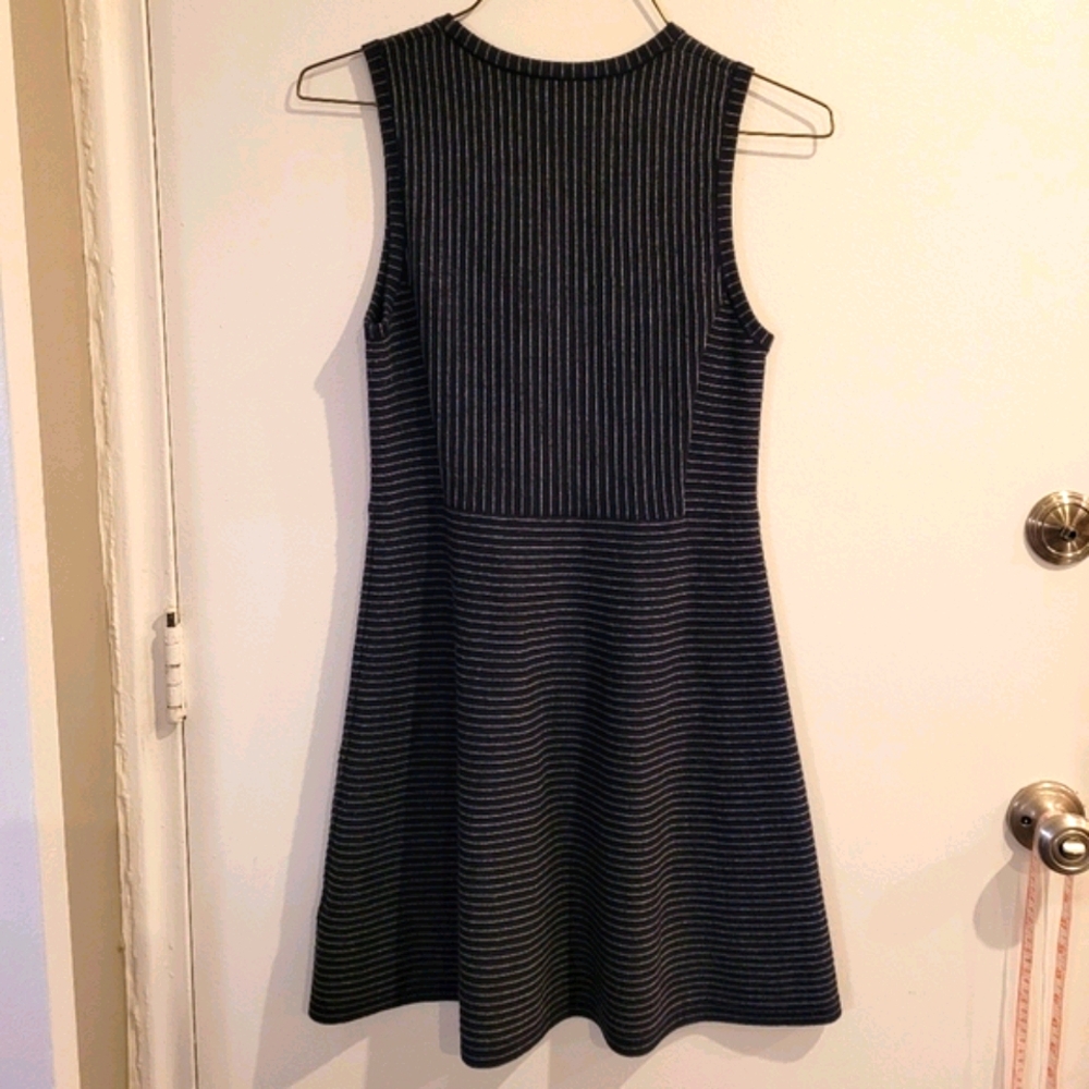 Theory Striped Wool Shift Flare Dress Sz S - Picture 2 of 7